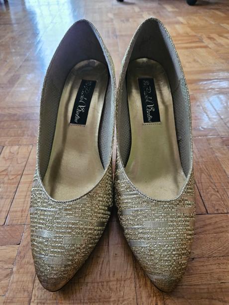 Zlaté lodičky vel.39, 39