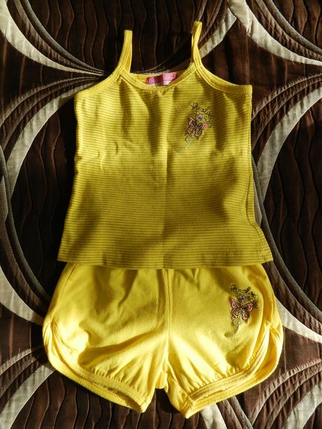 Set tílko + kraťasy, 86