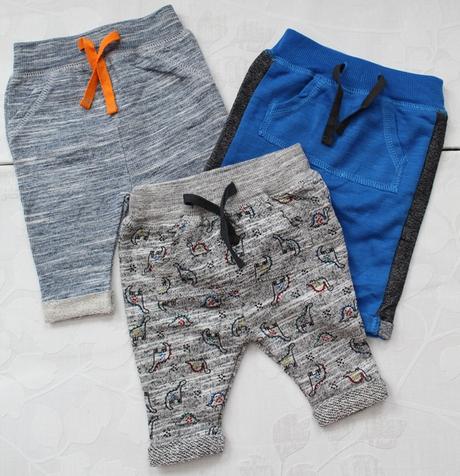 Tepláky vel. 0 - 1 m, primark,<50