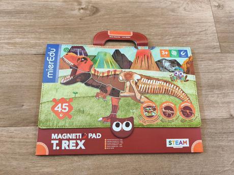 Magnetická sada t-rex,
