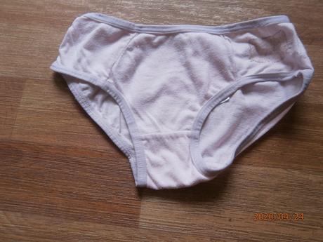 Kalhotky dívčí 2+1 zdarma,vel.110/116, 110