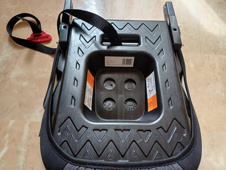 Podsedák do auta s isofixem, 