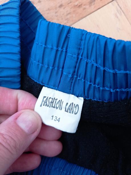 Oteplováky 128, 128