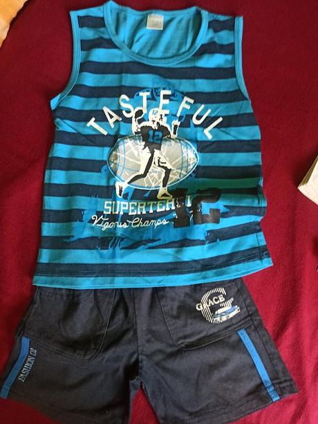 Kraťasy a tílka, 104–116