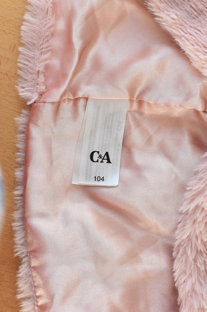 Vesta vel. 104, primark,104