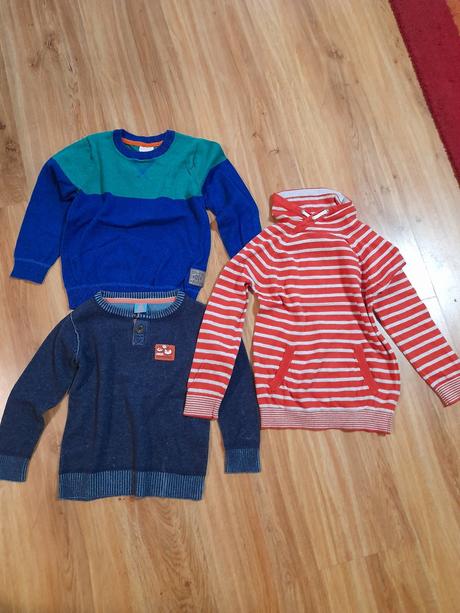 Slabý svetr, vel.92- 110, f&f,110