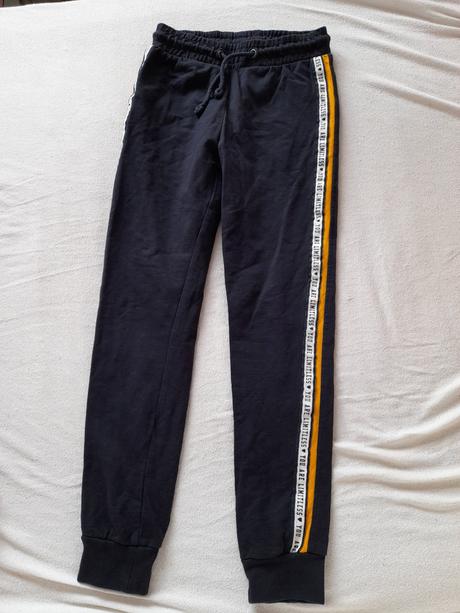 Kalhoty,tepláky s lemem černé, 140