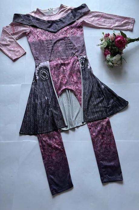 K5/ kostým následníci audrey - v.150,