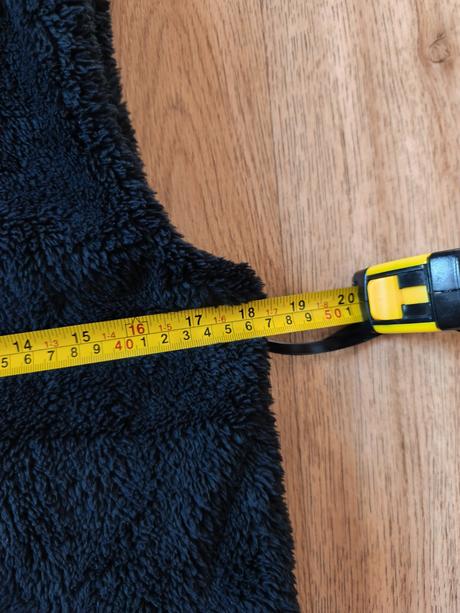 Černá chlupatá vesta 170/xs-s, takko,170