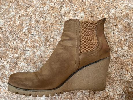 Boty na klínku, graceland,40