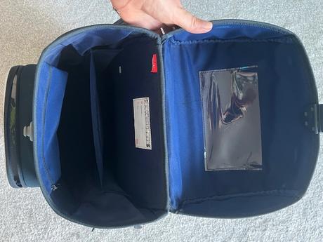 Školní aktovka still s fotbalistou,