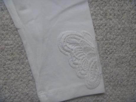 Nové bílé tříčtvrťáky s motýlky zn. c&a vel. 128, c&a,128