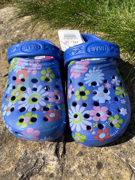 Nové nazouváky 27, 27