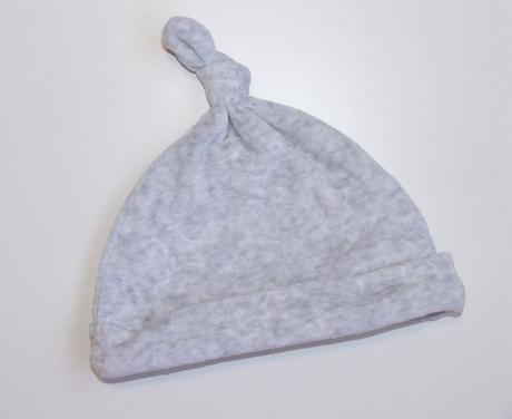 C616 sametová podšitá čepice vel. 68, primark,68