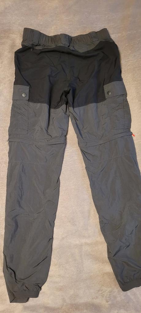 Turisticke kalhoty odepinaci nohavice, decathlon,164