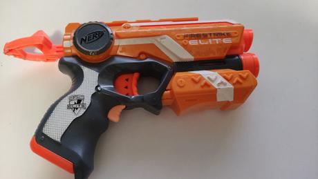 Pistole nerf elite n-strike, 