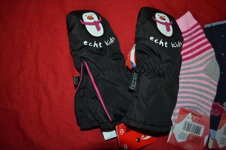 2x rukavice a 3x zimní ponožky v.110-122, 104–116 / 122–134