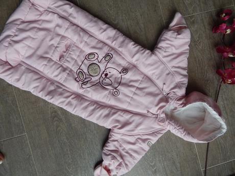 Ružovy pytel s méďou, 