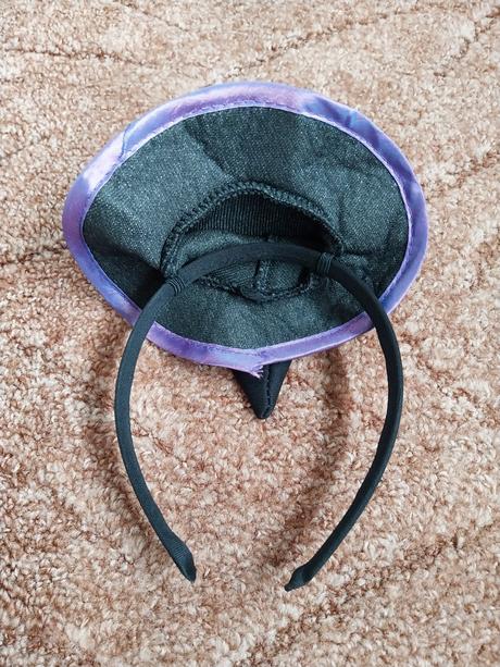 Kostým čarodějnice., 