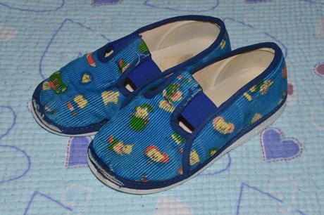 27 28 modré bačkorky bačkory, 27