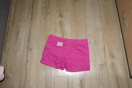 Šortky, h&m,m