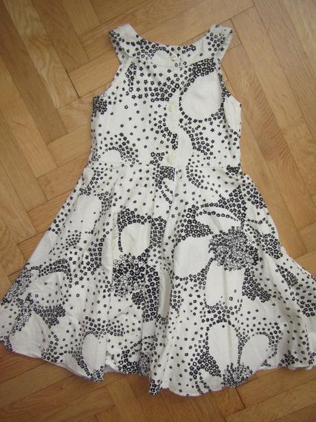 2x letní šaty, 122, adams,122