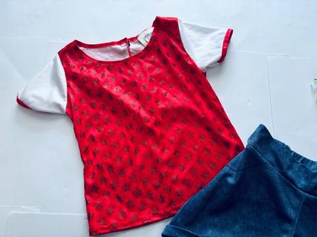 K10/ kostým dc super hero girls - v.cca 7/8 let, 