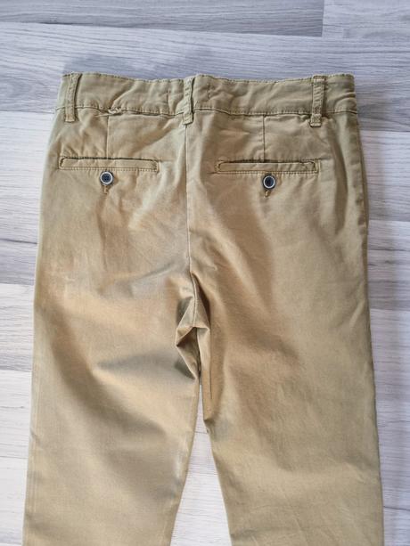 Kalhoty pláťáky 134/140, 134