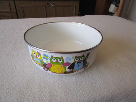 Dětský kastrůlek s krásným dekorem soviček, 