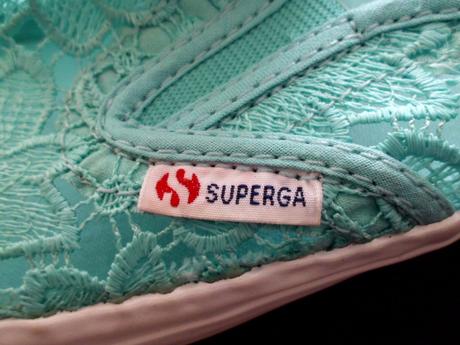 Superga slip on, 37