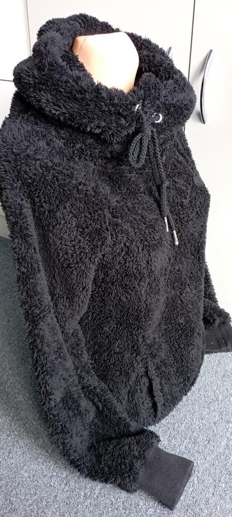 Chlup mikina zn."urban classics" vel."s", s