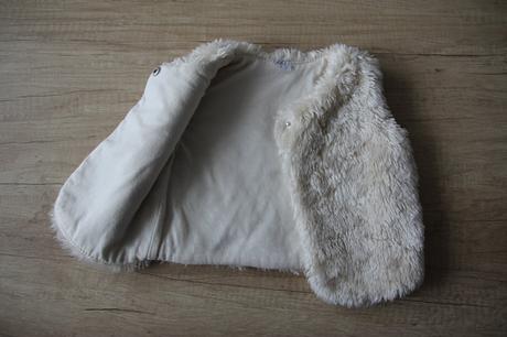 Chlupatá vestička, f&f,68