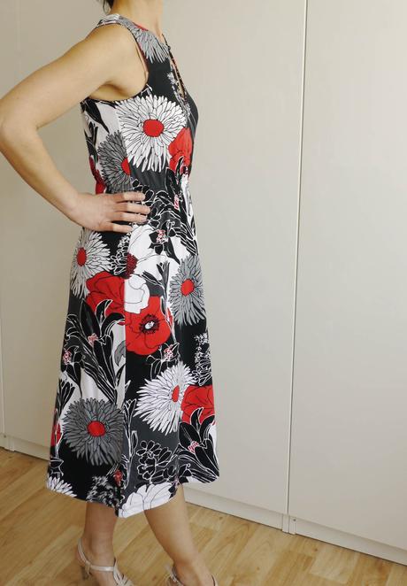 Saty vel.32 bruno banani, 32