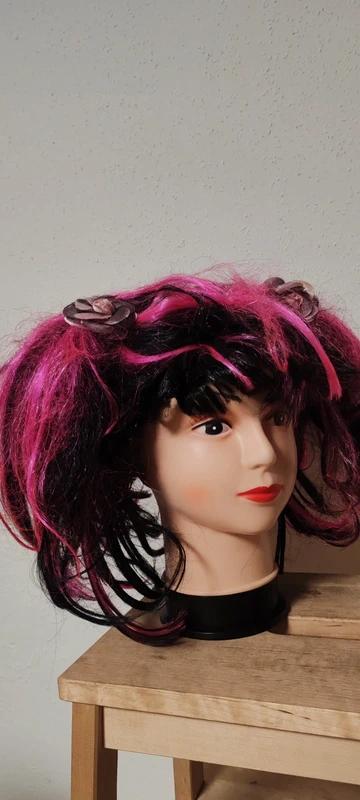 Karnevalové paruky,