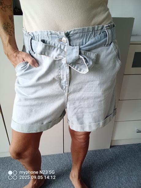 Šortky zn."beloved" vel."44/xxl", 44