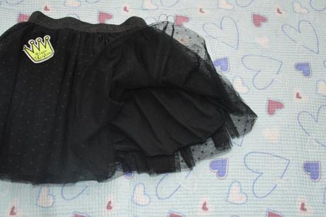 122 128 134 140 tylová černá sukně se spodničkou, 134