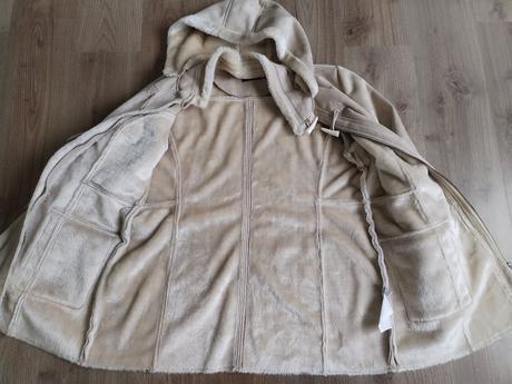 Dámský kabátek s kožíškem vel 46, c&a,xxl