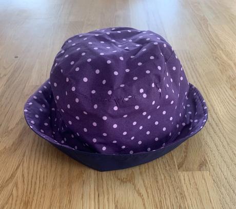 Fialový klobouk & puntíkatý vel. uni 104/110, 104