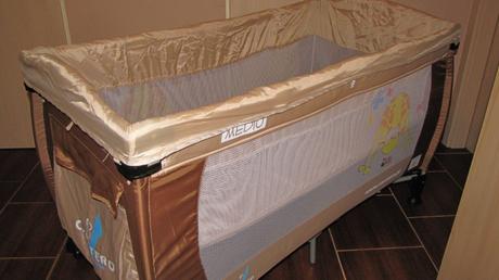 Cestovní postýlka caretero medio - hnědá, 65,120