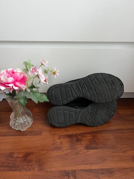Tenisky skechers, skechers,40