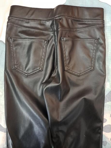 Tregíny - legíny, h&m,158