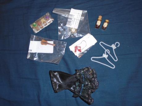 Barbie doplňky kytara šaty jídlo, 