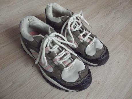 Dívčí trekové boty v.32, 32