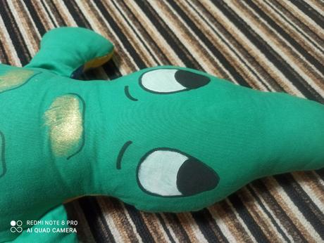 Látkový krokodýl, 