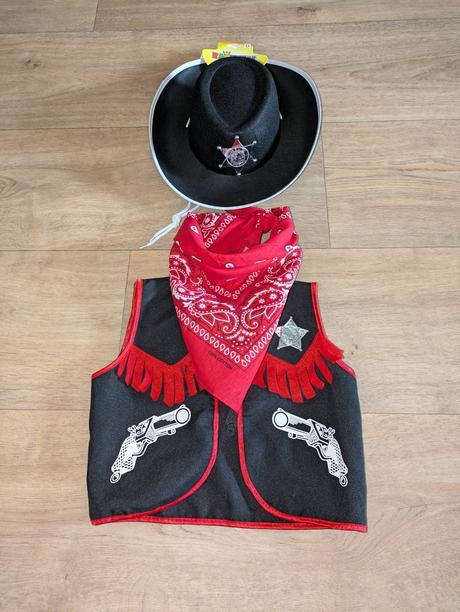 Kk02a karnevalový kostým kovboj vel. 104,