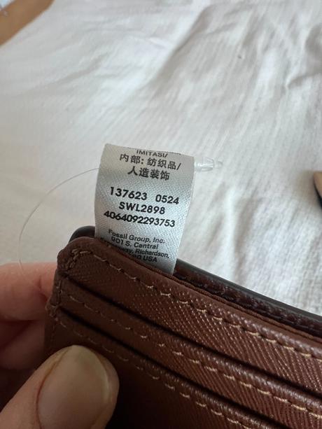 Nová kožená hnědá peněženka zn. fossil, fossil