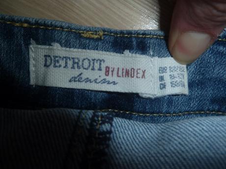 Lacláčové kraťasy, lindex,146