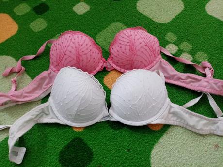 2x podprsenka, f&f,70a