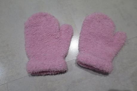 Kulíšek hallo kitty a rukavičky, h&m,74