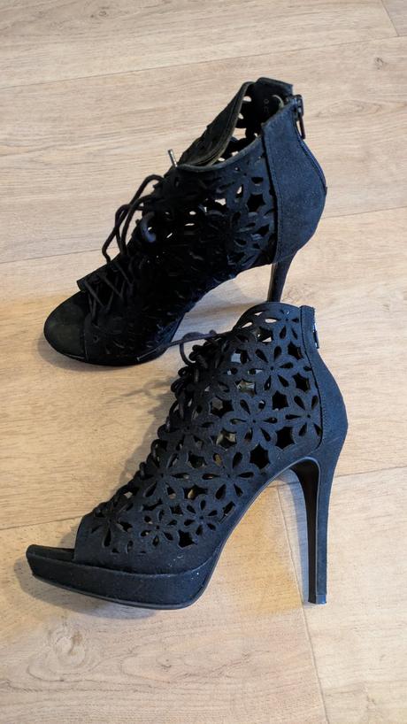 T484 č krásné boty catwalk vel. 38, 38